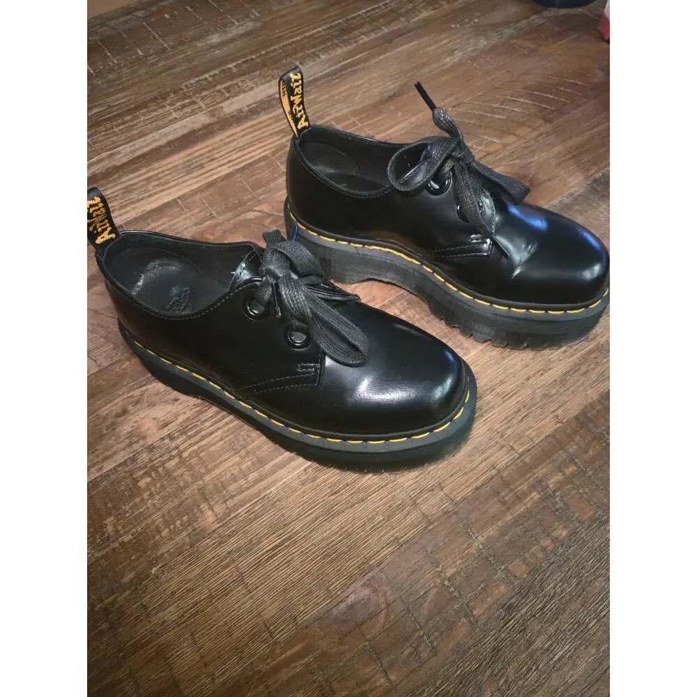 Dr. Martens selling gorgeous